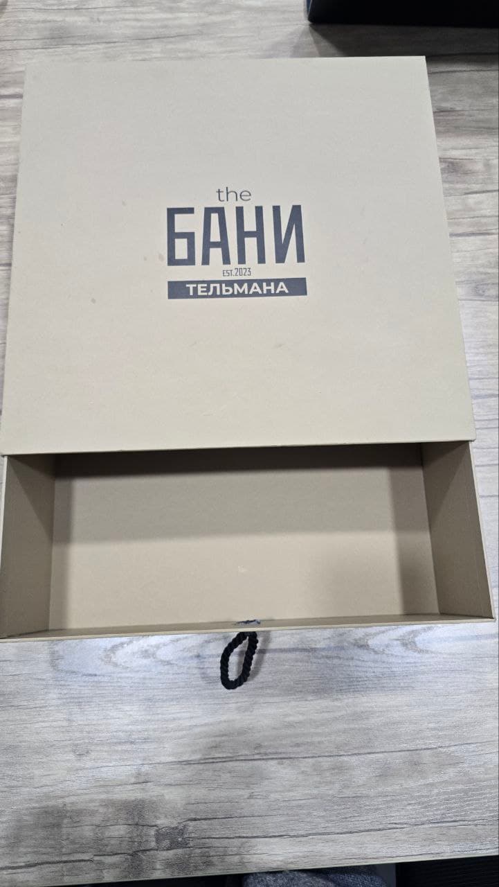 УПАКОВКА ДЛЯ БРЕНДОВ ОДЕЖДЫ: ОТ КРАФТ-ПАКЕТОВ ДО ПРЕМИУМ-КОРОБОК - работа 10