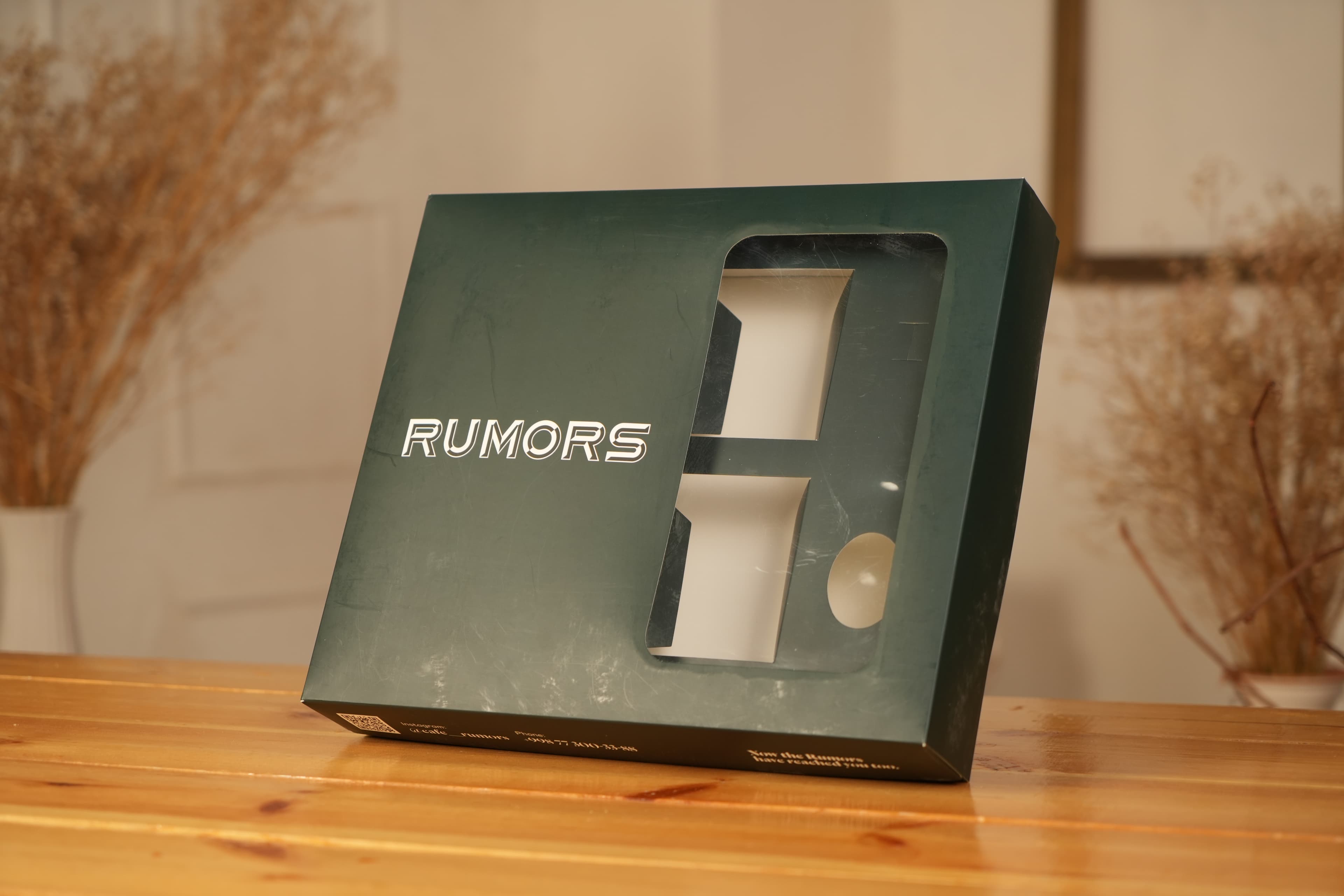 УПАКОВКА ДЛЯ БРЕНДОВ ОДЕЖДЫ: ОТ КРАФТ-ПАКЕТОВ ДО ПРЕМИУМ-КОРОБОК - работа 12